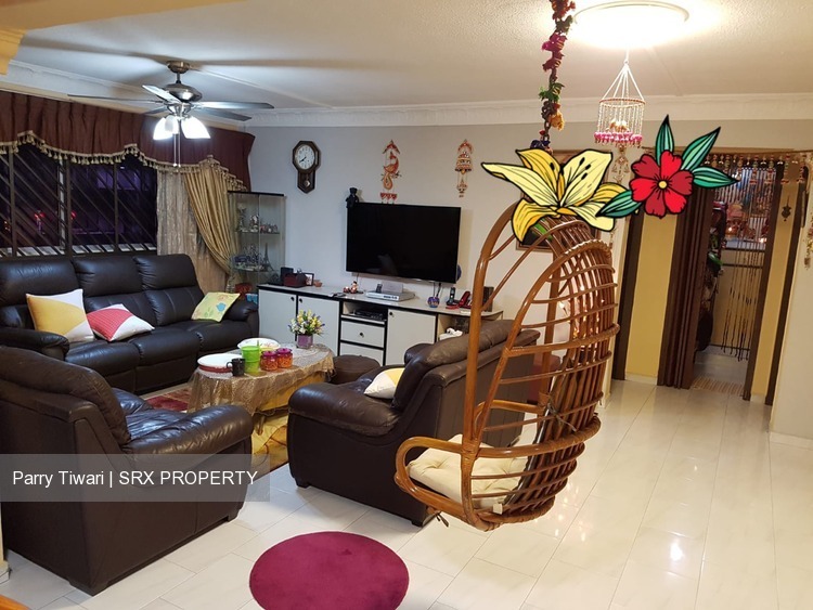 Hougang Avenue 8 thumbnail photo